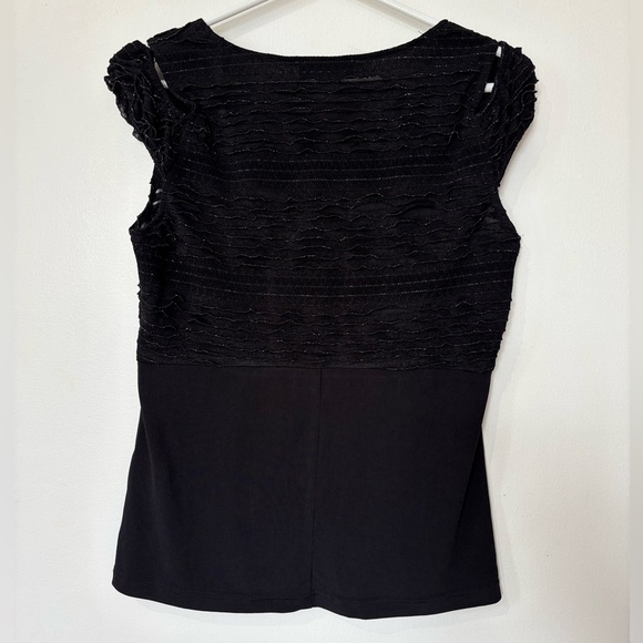 🎉4/30$🎉 Terra Nostra Textured Cap Sleeve Top - Size M - Picture 6 of 6